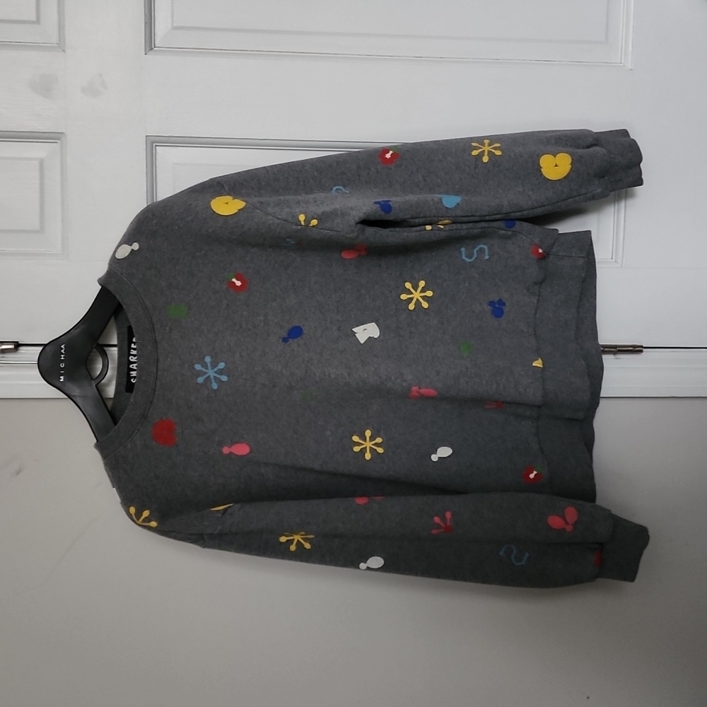 Sweatshirt